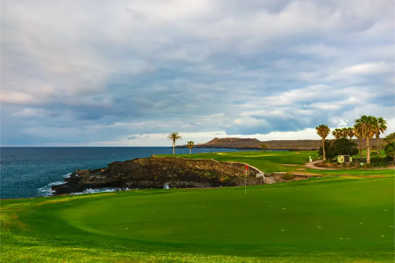 San Miguel de Abona Guide: Historic Centre, Golf del Sur and Local Tenerife